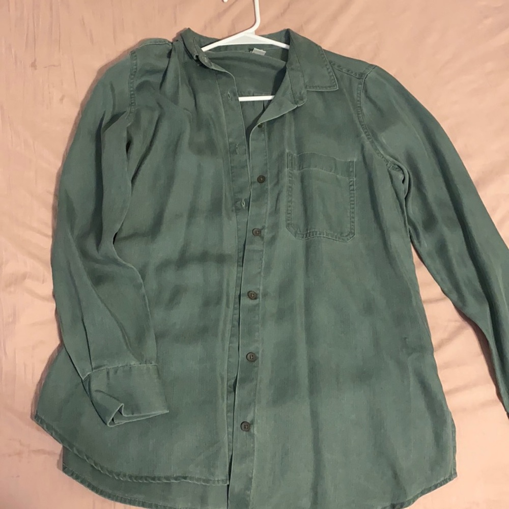 Old navy button up